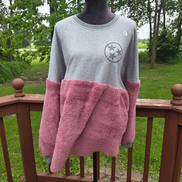 Spirit Jersey Ladies Gray and Pink Cozy Fleece Sounvenir Sweatshirt Sz L - Picture 1 of 14